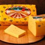 Сыр твердый сычужный „Голландский” брусочный 45% жира.